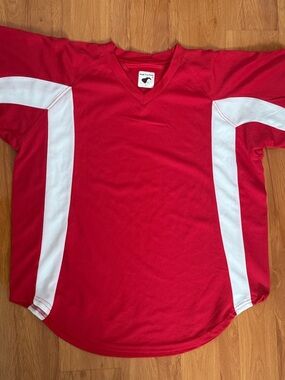 Pearsox- NWT- Red & White Men’s Sports Jersey - Size Small (Oversized)